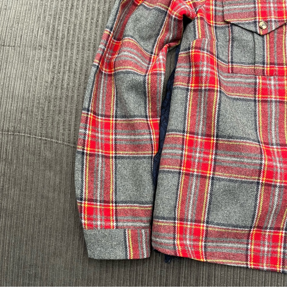 Sundance Lace Back Flannel Size 10 Red Blue Outdoors Casual Women. - Picture 7 of 10